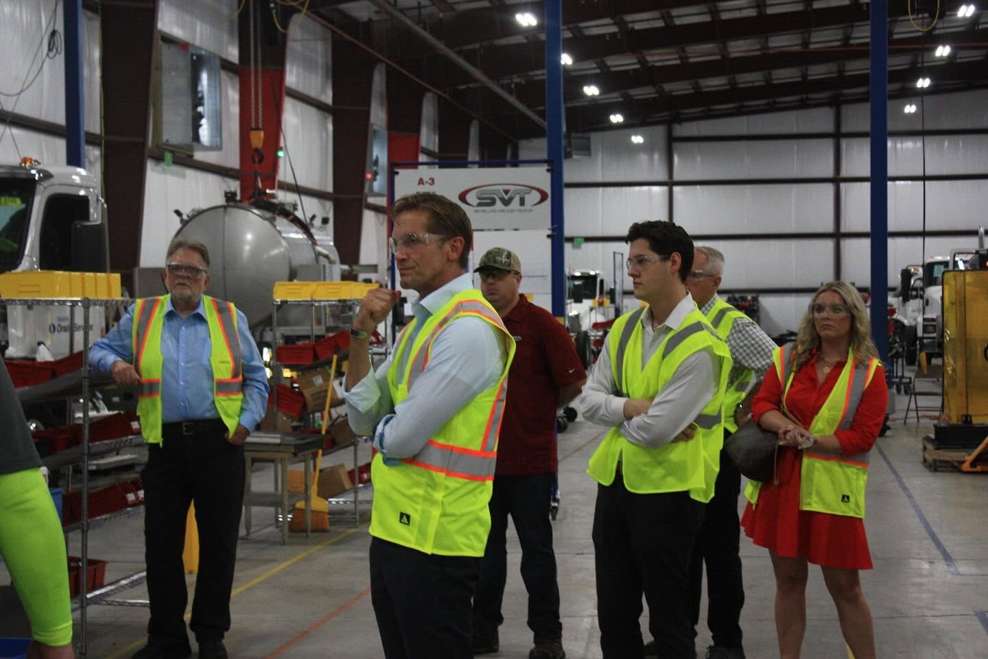 Rich McCormick touring a manufacturing facility